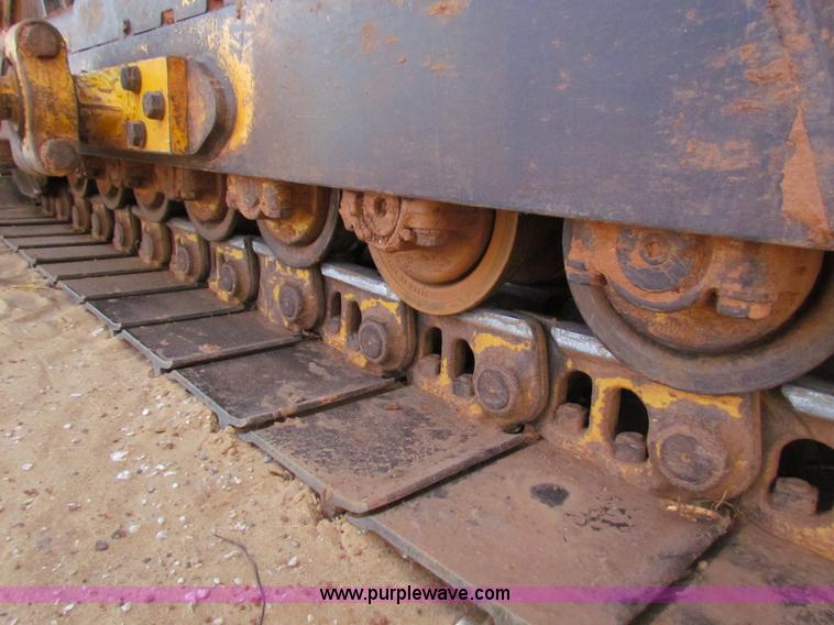 image for item H7271 1999 John Deere 850C dozer