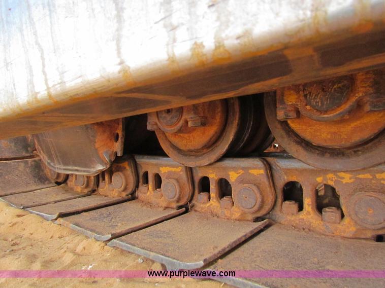 image for item H7271 1999 John Deere 850C dozer