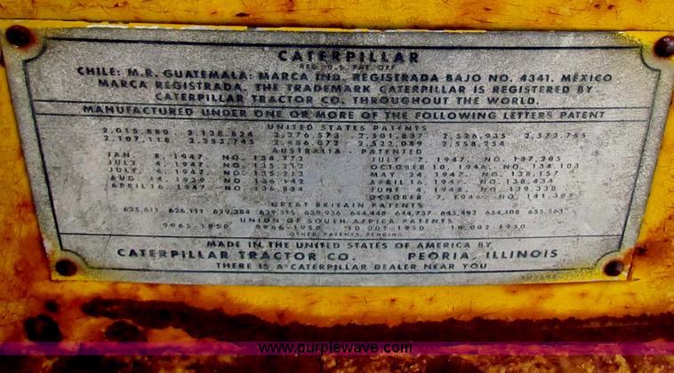 image for item H7276 Caterpillar DW10 scraper