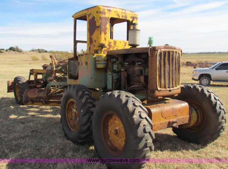 image for item H7277 Caterpillar 12 motor grader