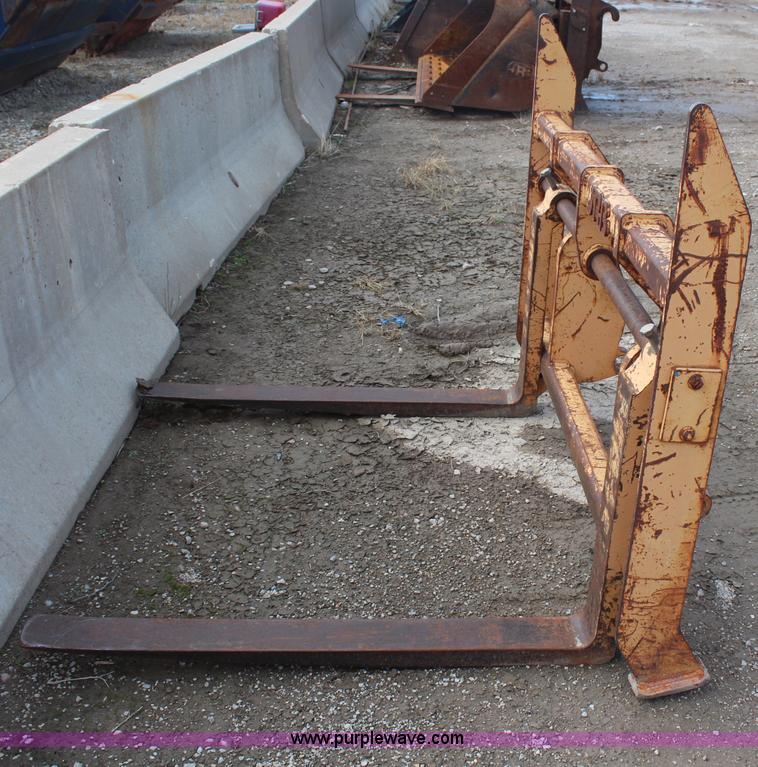 image for item H7875 1996 Case 580L backhoe