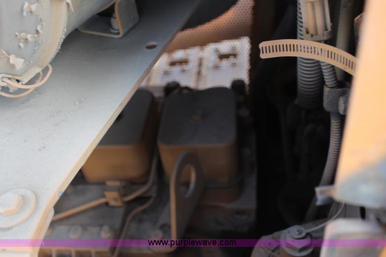 image for item H7918 2000 Case 850H long track dozer