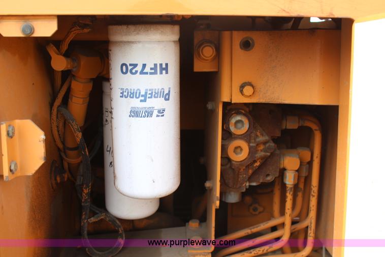 image for item H7918 2000 Case 850H long track dozer