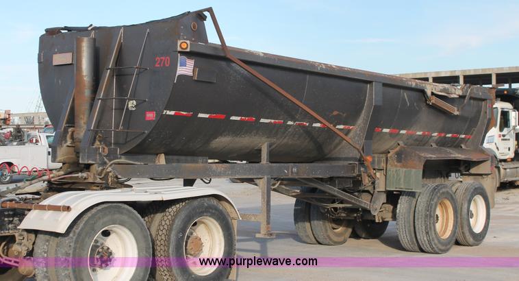 image for item H8418 1998 Travis barrel end dump trailer