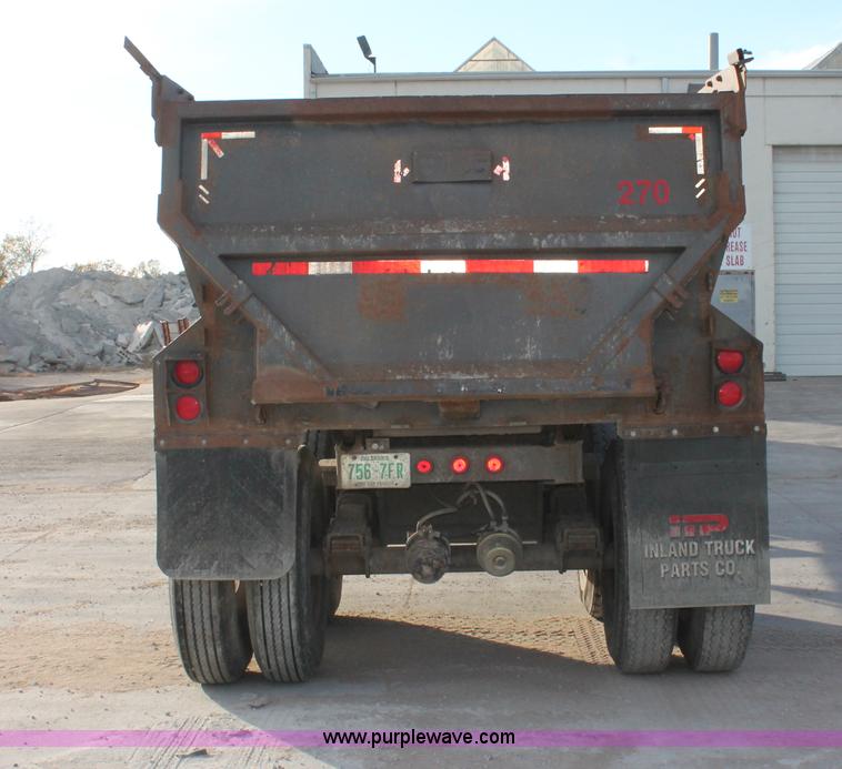 image for item H8418 1998 Travis barrel end dump trailer