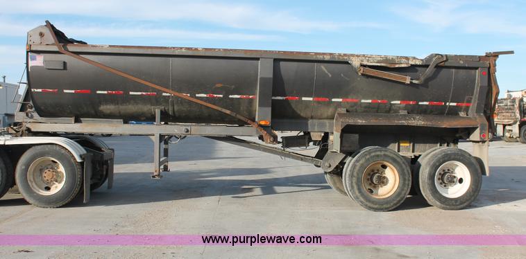 image for item H8418 1998 Travis barrel end dump trailer