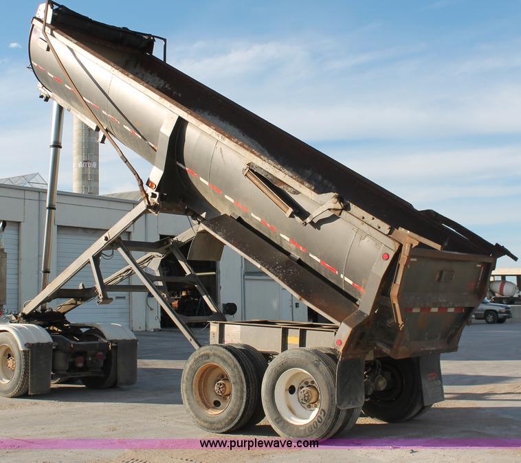 image for item H8418 1998 Travis barrel end dump trailer