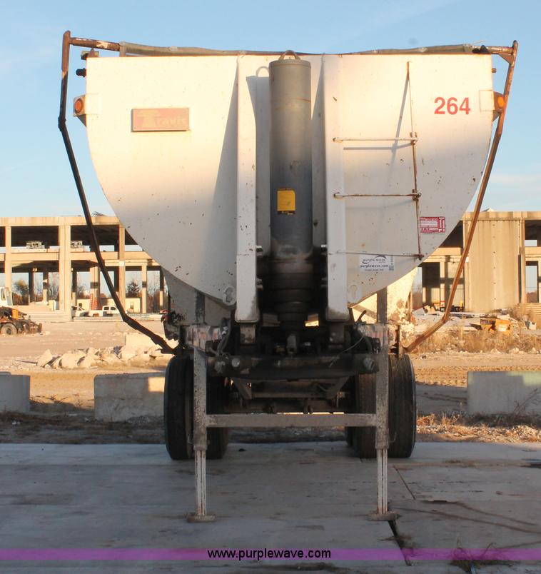 image for item H8420 1998 Travis barrel end dump trailer