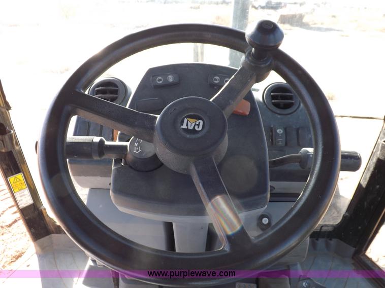 image for item I8255 2007 Caterpillar 420E backhoe