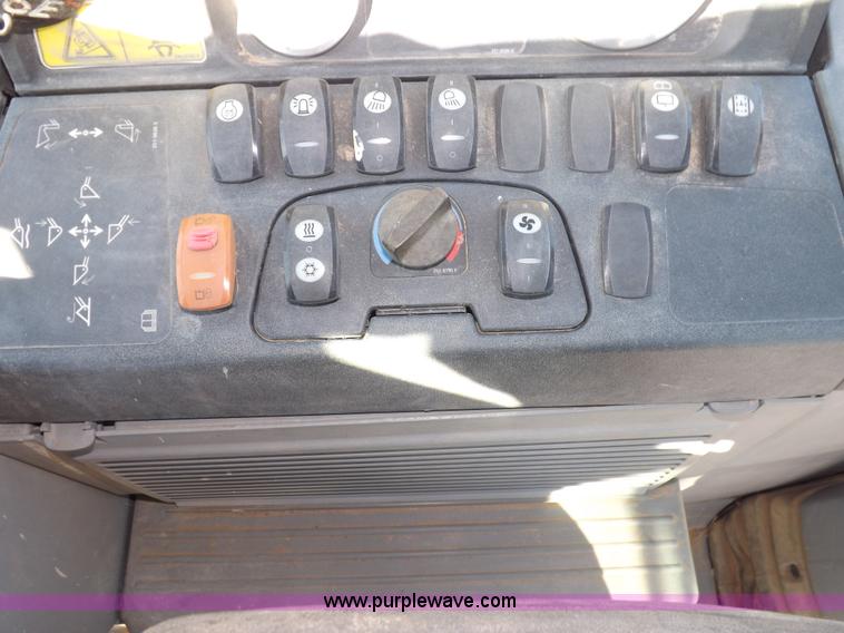 image for item I8255 2007 Caterpillar 420E backhoe