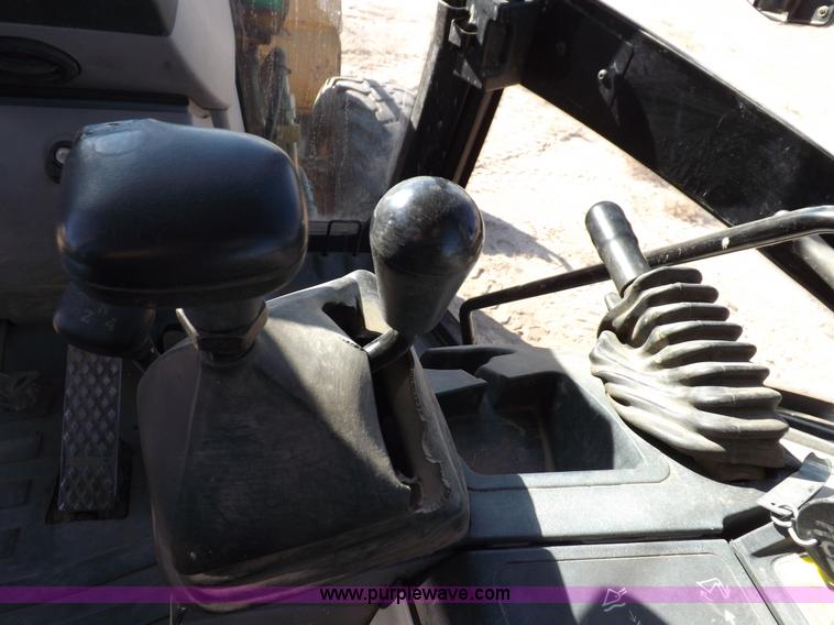 image for item I8255 2007 Caterpillar 420E backhoe