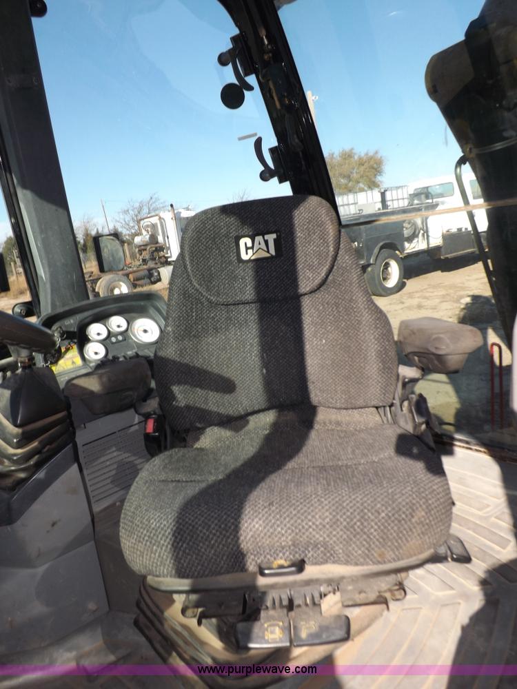 image for item I8255 2007 Caterpillar 420E backhoe