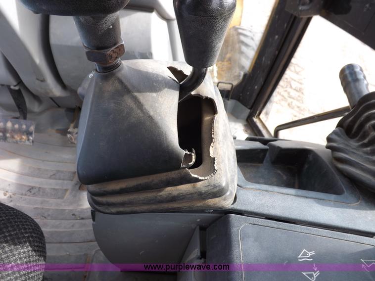 image for item I8255 2007 Caterpillar 420E backhoe