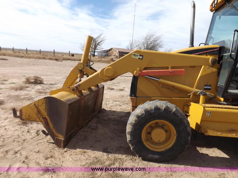 image for item I8256 2006 Caterpillar 420D backhoe