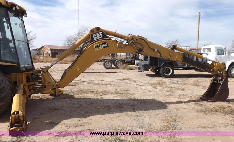 image for item I8256 2006 Caterpillar 420D backhoe