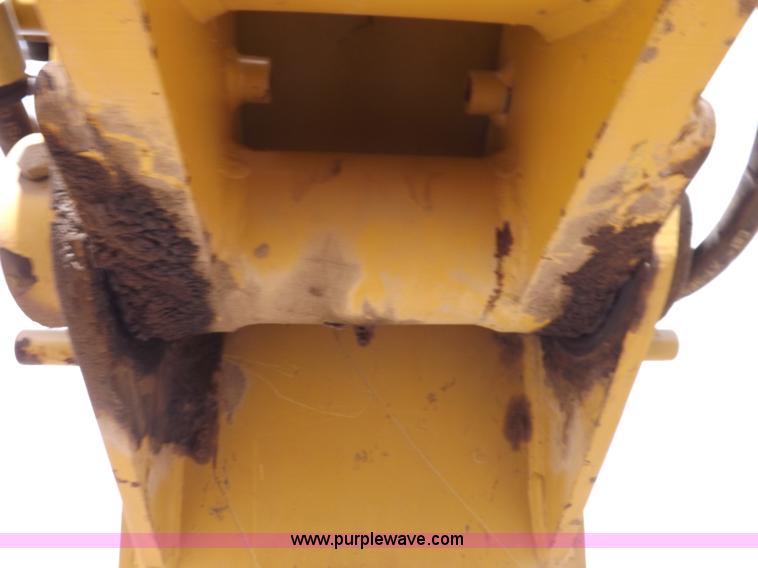 image for item I8256 2006 Caterpillar 420D backhoe