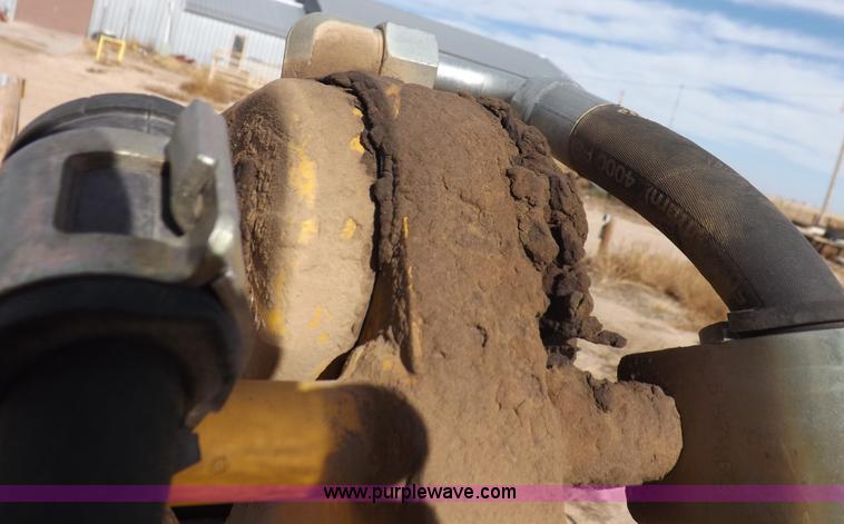 image for item I8256 2006 Caterpillar 420D backhoe