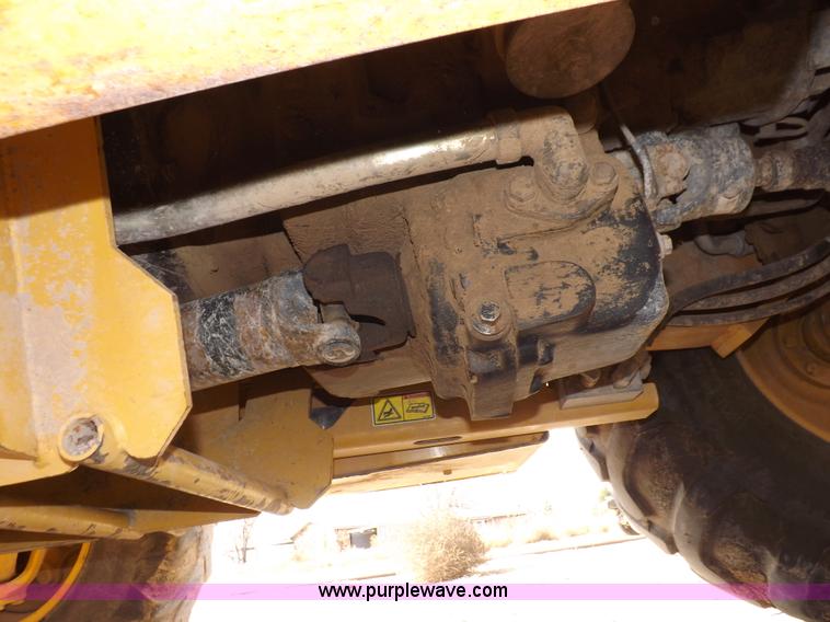 image for item I8256 2006 Caterpillar 420D backhoe