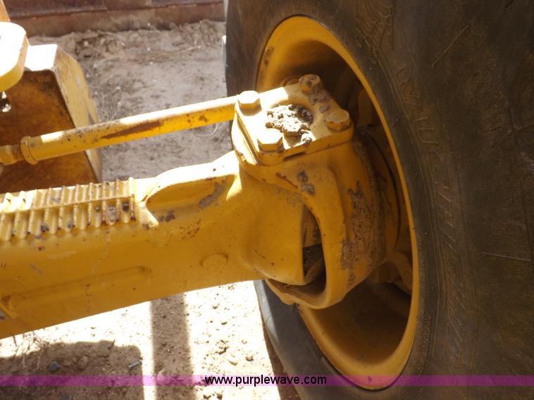 image for item I8256 2006 Caterpillar 420D backhoe