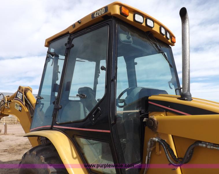 image for item I8256 2006 Caterpillar 420D backhoe