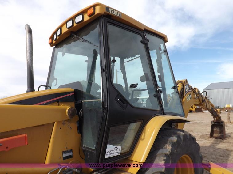 image for item I8256 2006 Caterpillar 420D backhoe
