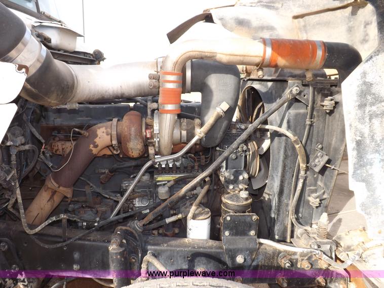 image for item I8329 1986 Mack R688ST oilfield winch truck