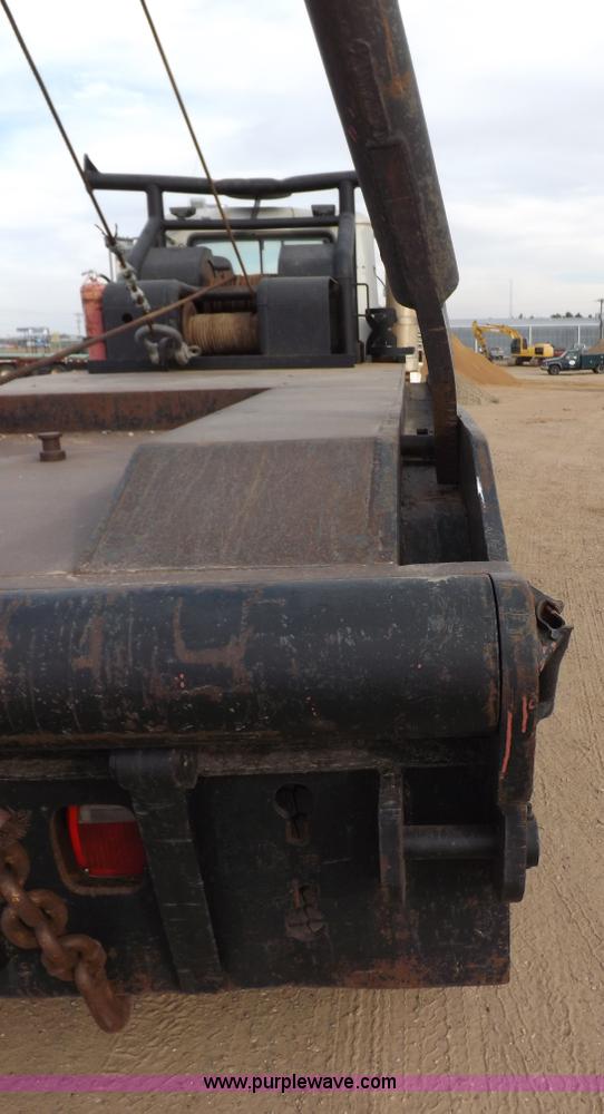 image for item I8329 1986 Mack R688ST oilfield winch truck