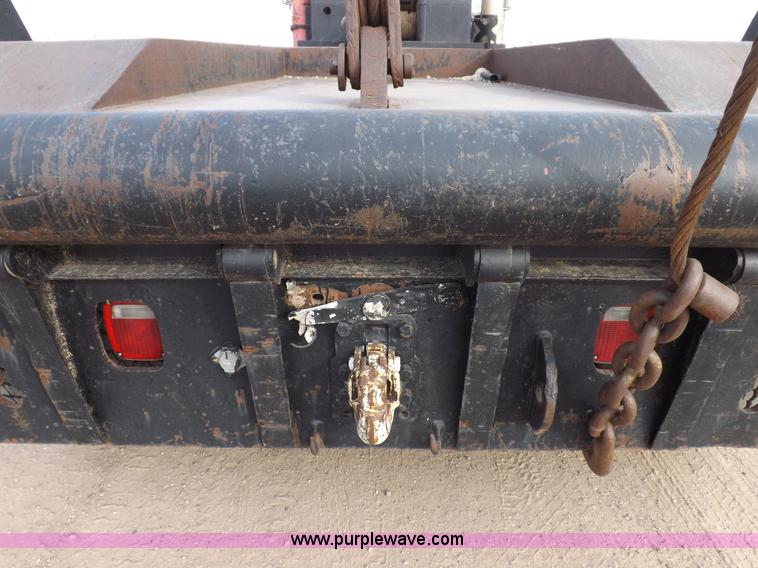 image for item I8329 1986 Mack R688ST oilfield winch truck