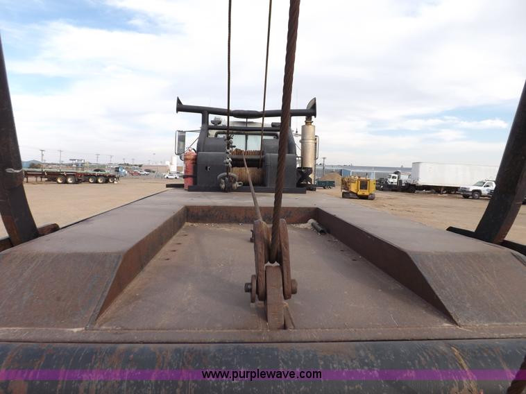 image for item I8329 1986 Mack R688ST oilfield winch truck