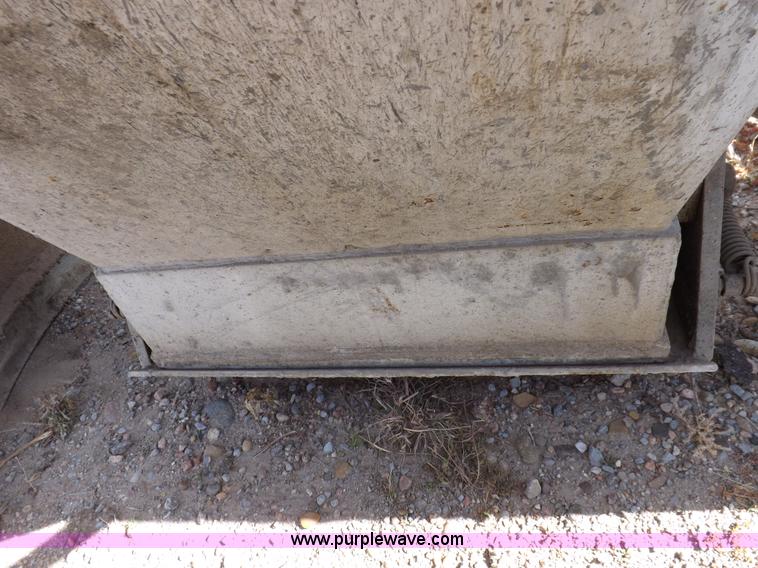 image for item I8394 Gar Bro concrete bucket