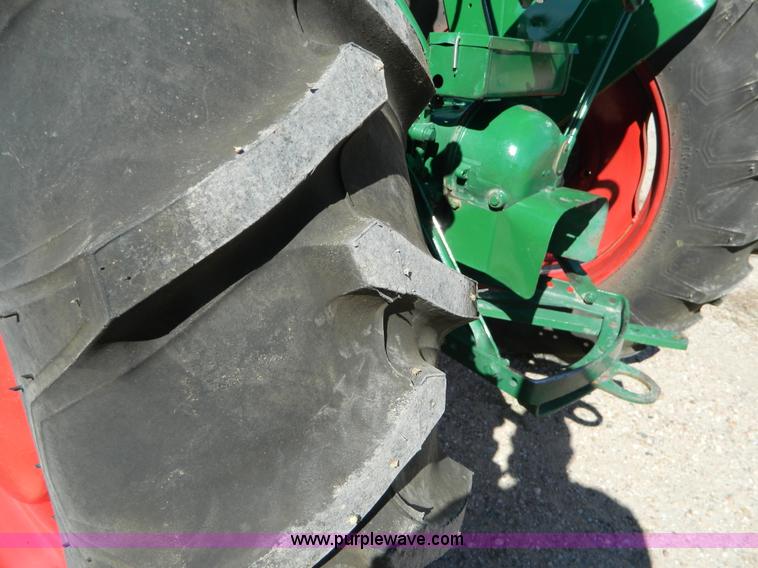 image for item AZ9107 1951 Oliver 66 row crop tractor