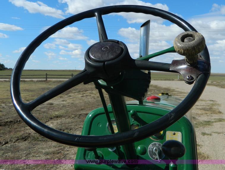 image for item AZ9107 1951 Oliver 66 row crop tractor