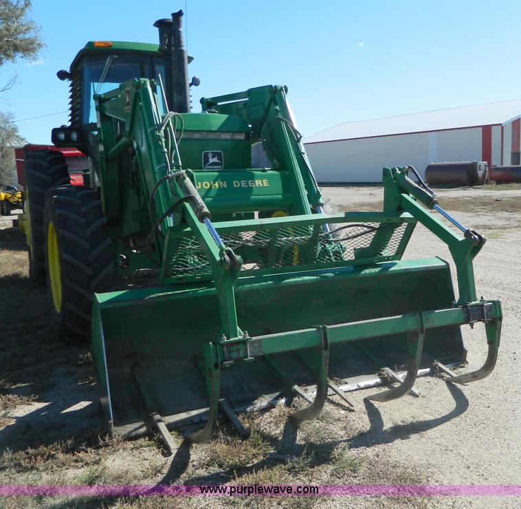 image for item AZ9108 1984 John Deere 4850 MFWD tractor