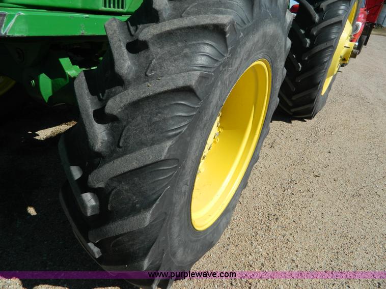 image for item AZ9108 1984 John Deere 4850 MFWD tractor