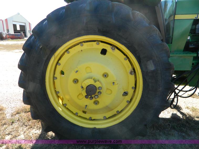 image for item AZ9108 1984 John Deere 4850 MFWD tractor
