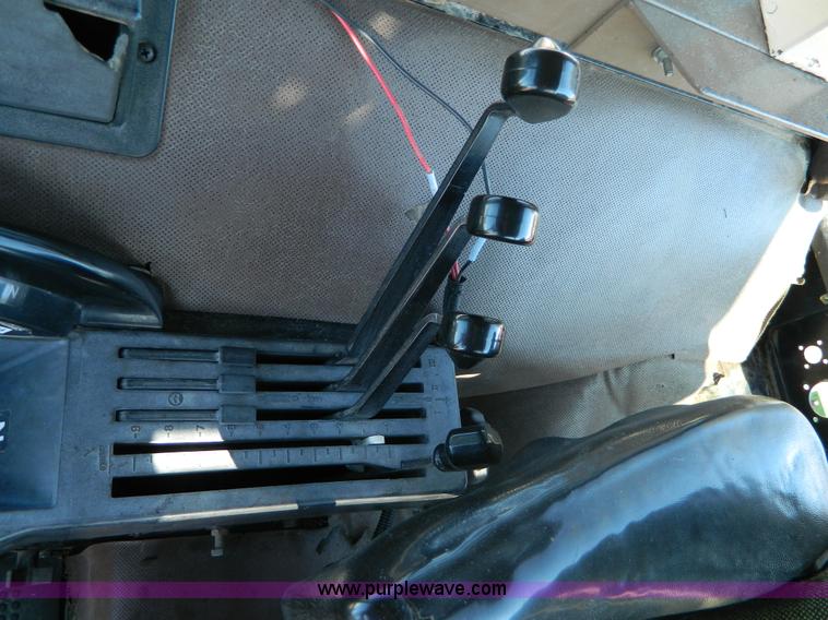 image for item AZ9108 1984 John Deere 4850 MFWD tractor