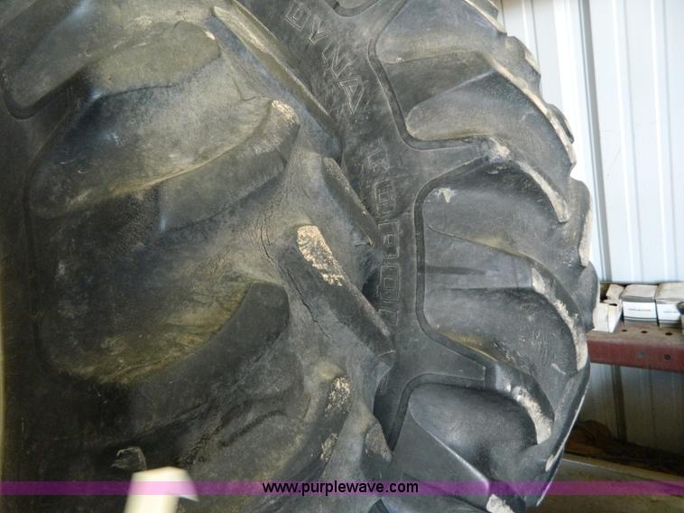 image for item AZ9108 1984 John Deere 4850 MFWD tractor