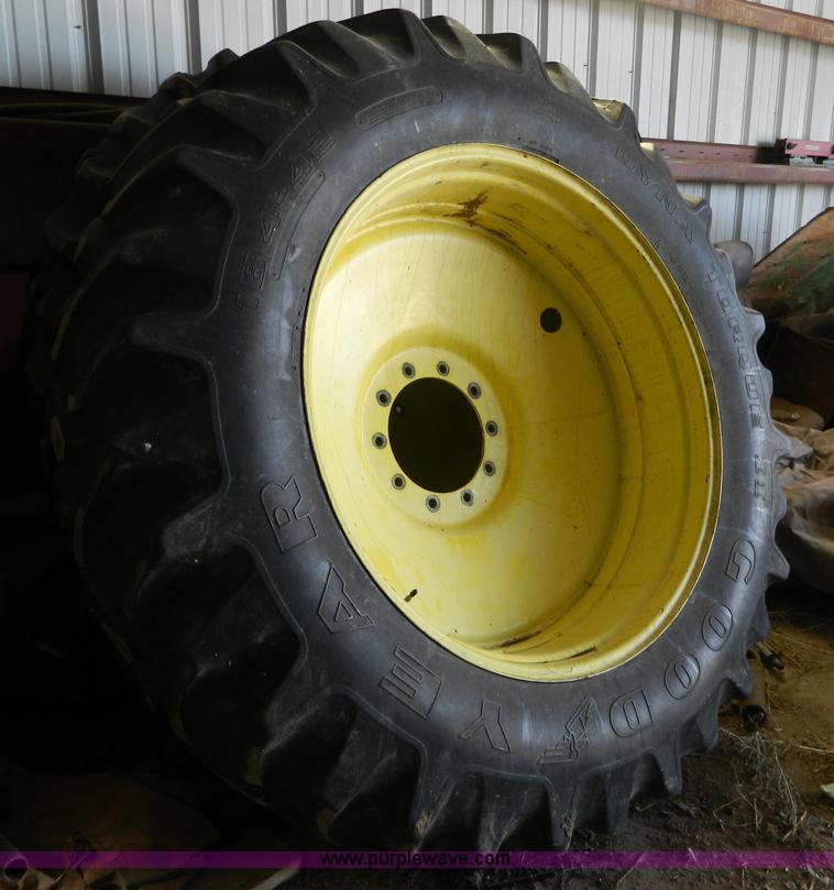 image for item AZ9108 1984 John Deere 4850 MFWD tractor