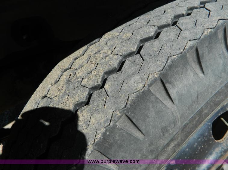 image for item AZ9110 1958 Ford F600 grain truck