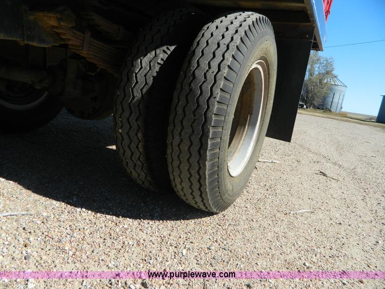 image for item AZ9110 1958 Ford F600 grain truck