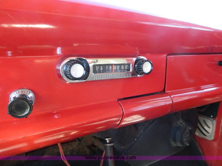 image for item AZ9110 1958 Ford F600 grain truck