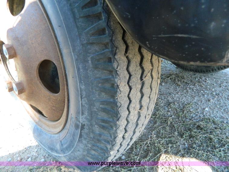 image for item AZ9111 1952 Ford grain truck