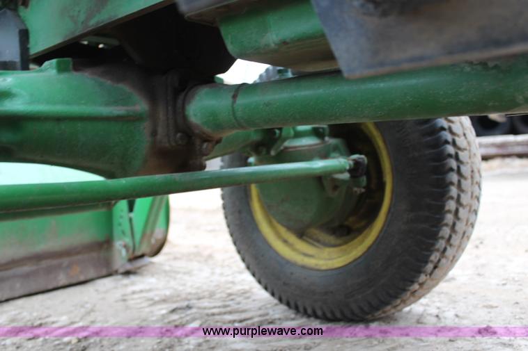 image for item C1680 1985 John Deere 750 MFWD tractor