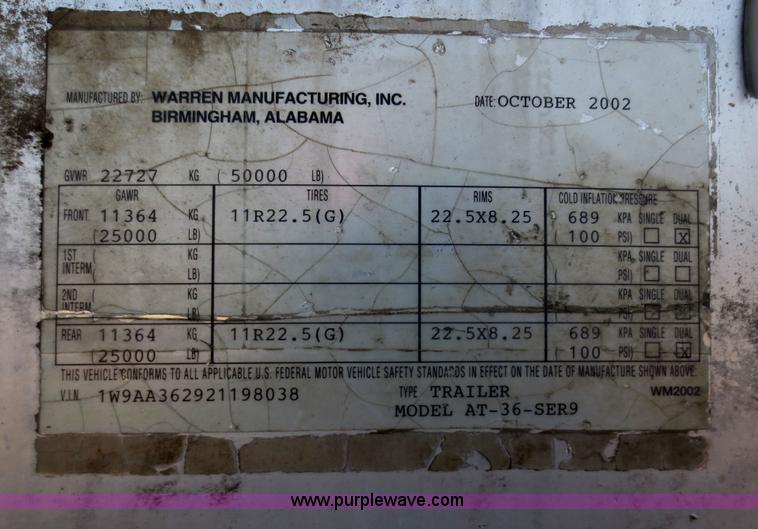 image for item F6743 2002 Warren AT-36-SER09 36' bulk feed semi trailer