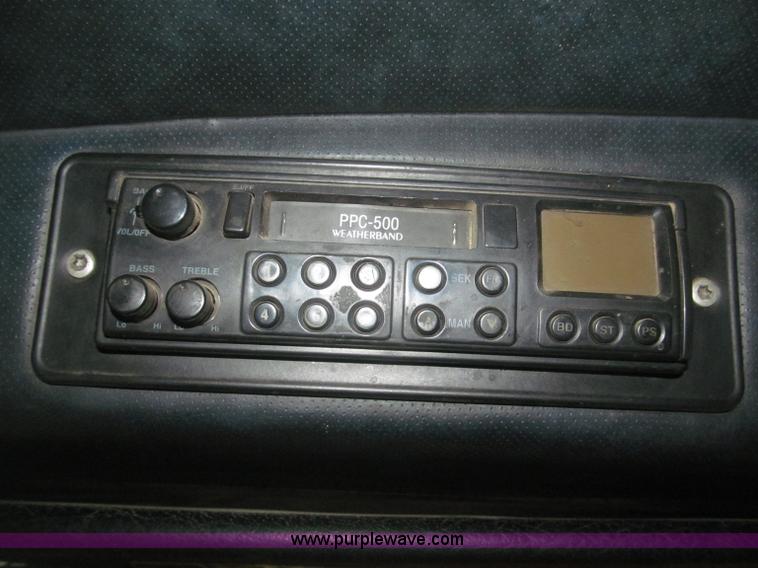 image for item F7207 1992 Mack CH613 silage truck