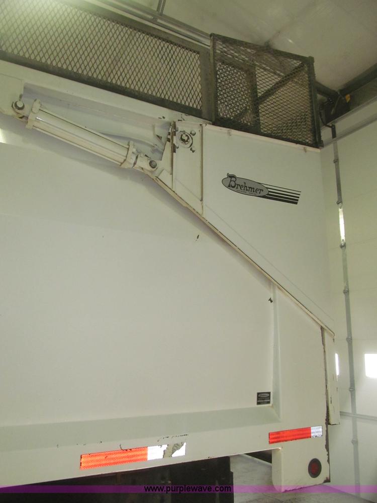 image for item F7207 1992 Mack CH613 silage truck