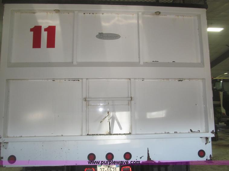 image for item F7207 1992 Mack CH613 silage truck