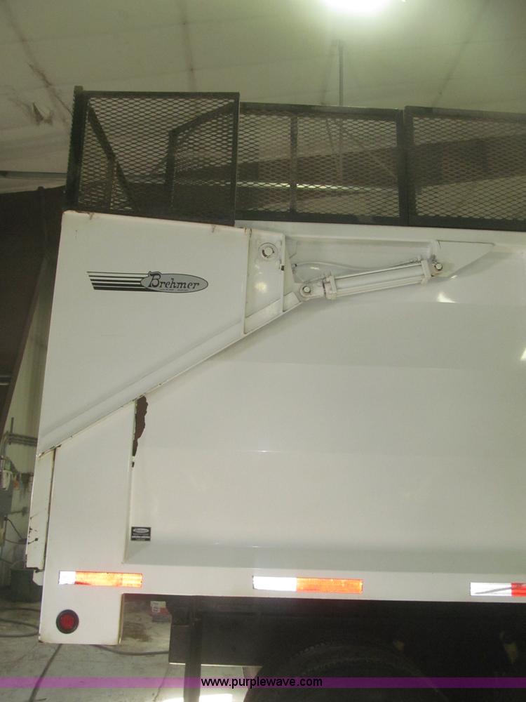 image for item F7207 1992 Mack CH613 silage truck