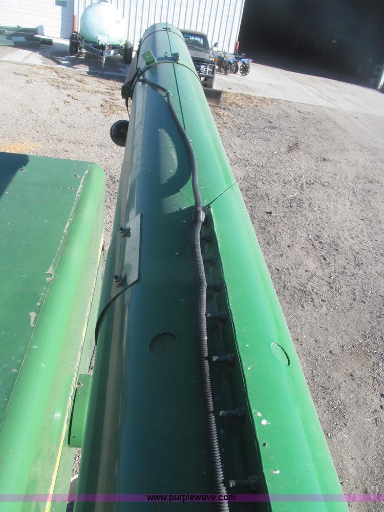 image for item F7209 1982 John Deere 6620 combine