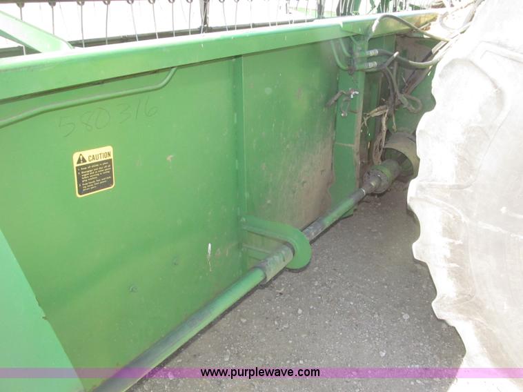image for item F7209 1982 John Deere 6620 combine
